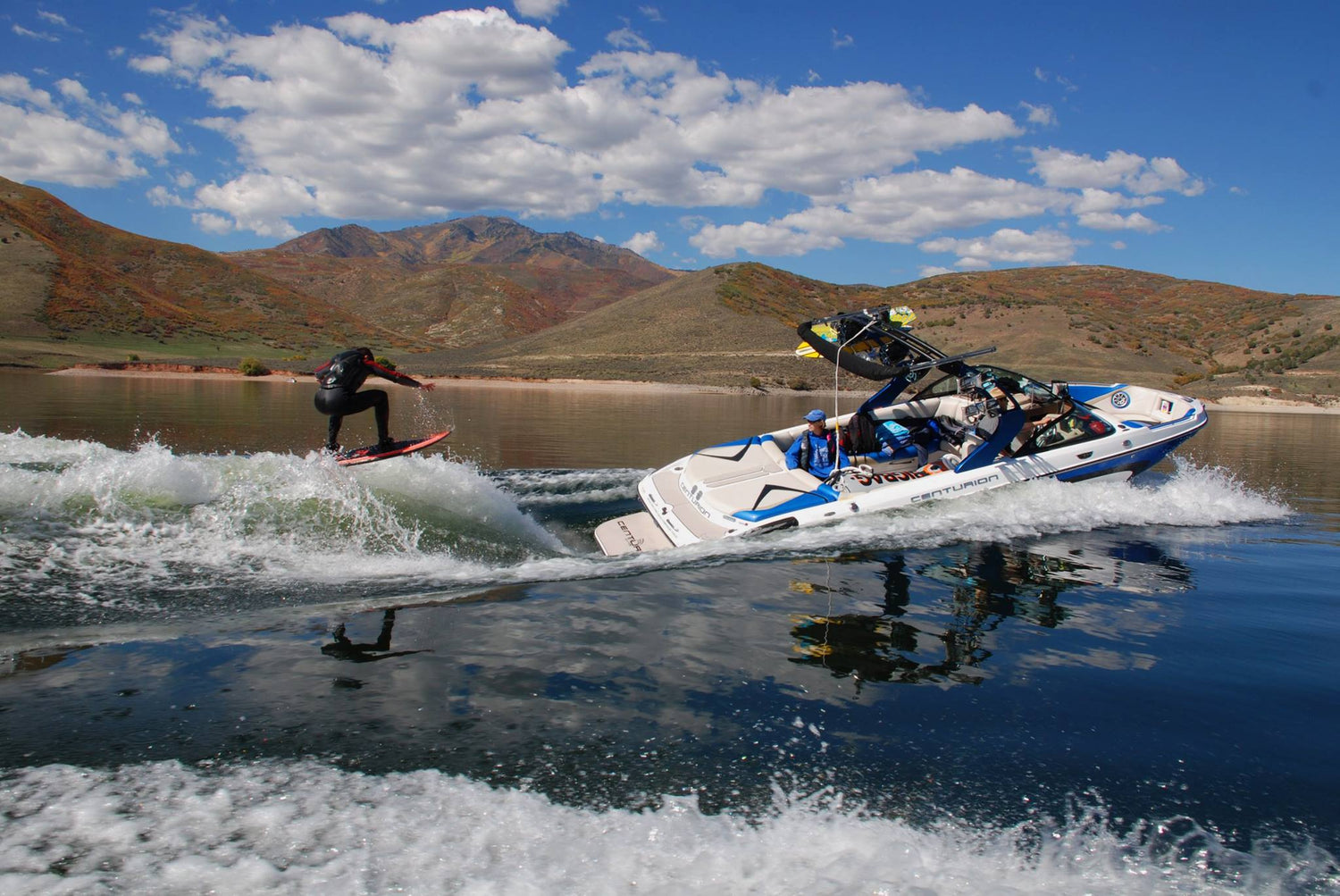 Wakesurf on a Centruion SV233 boat rental, Utah boat rentals or Lake Powell 
