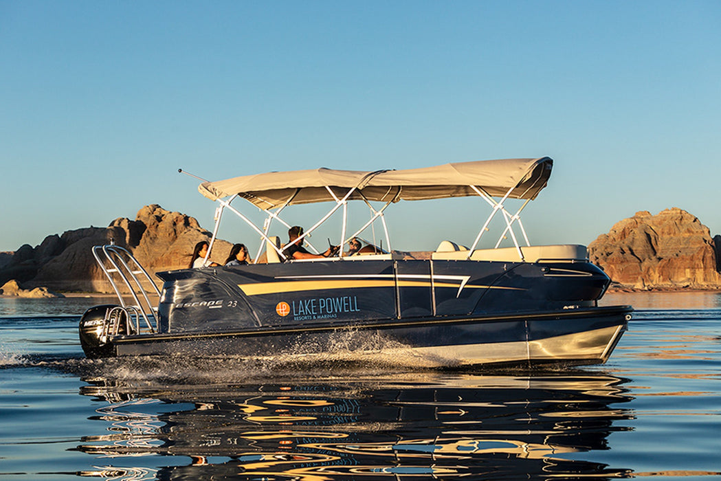 Powell: 23-ft Pontoon boat rental onsite Lake Powell